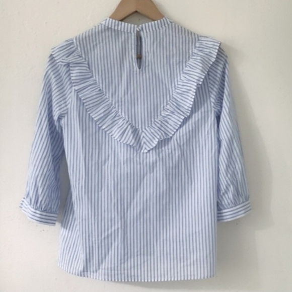 Express Blue White Striped Ruffle Blouse 100% Cotton Women's Small S Keyhole - Picture 2 of 7